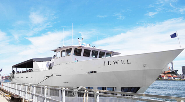 Jewel Yacht