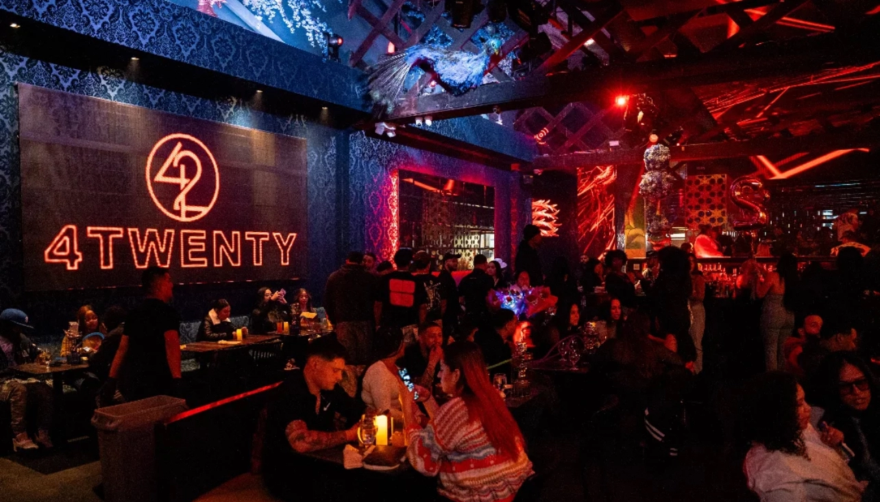 420 bar and lounge