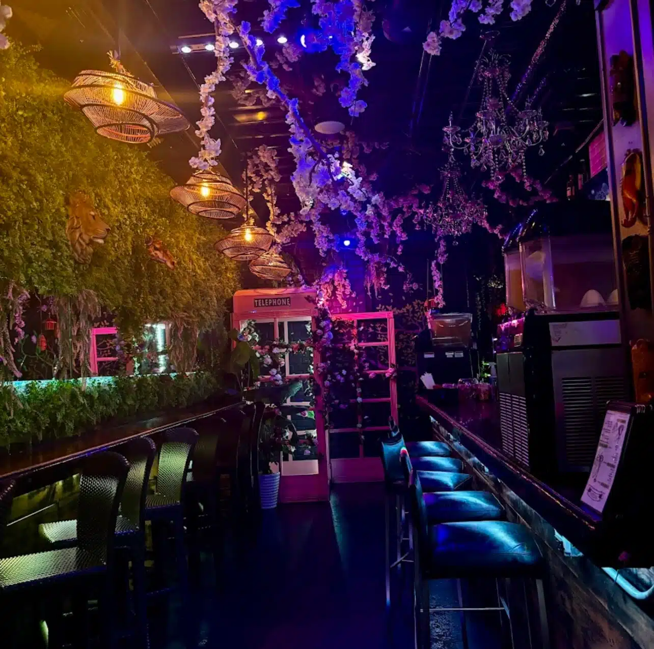 Lowkey Lounge