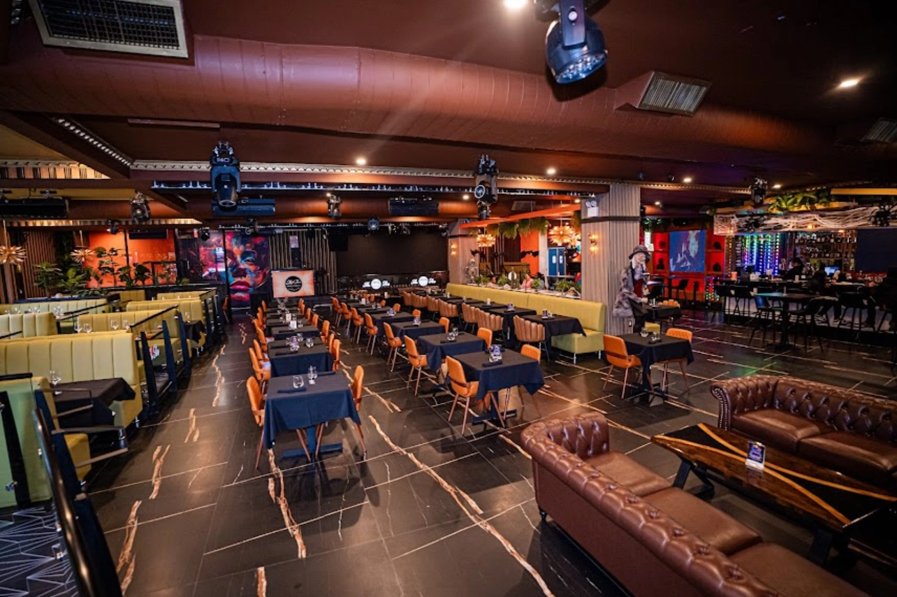 Mr Fire Bar & Grill