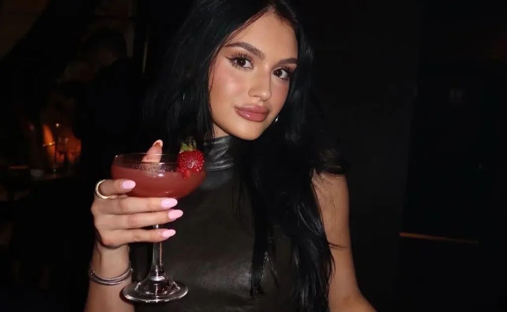 lounges in queens ny