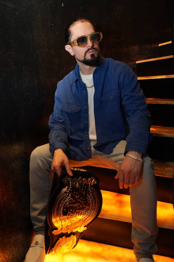 9A16A373-FC7D-4501-B6FE-A171F6D8950B