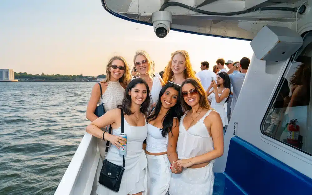 booze cruise nyc