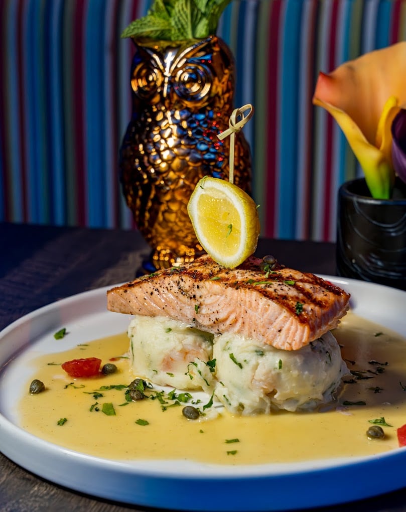 420 bar and lounge salmon